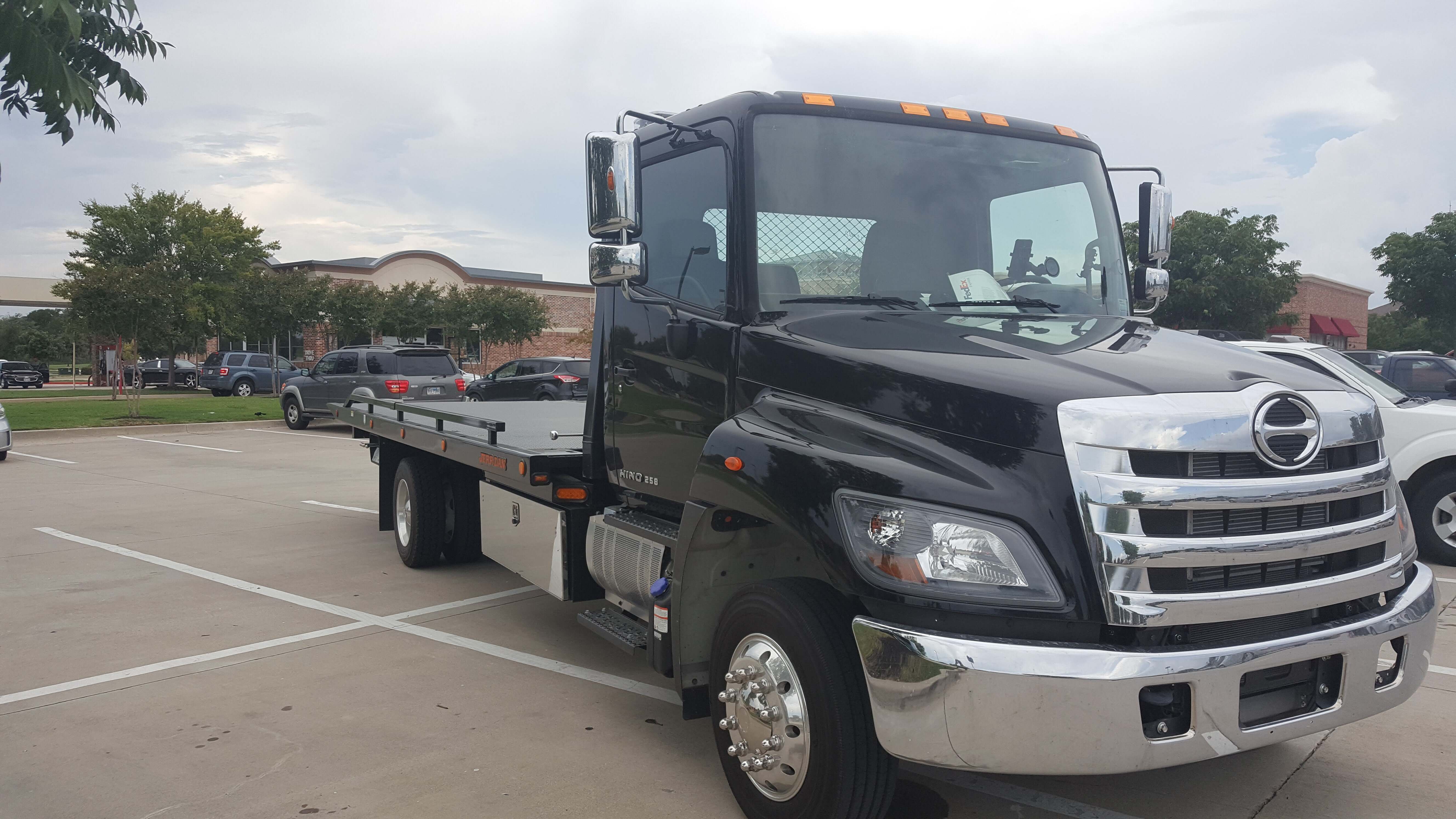 Dallas Towing & Towing In Dallas business image in Dallas, TX